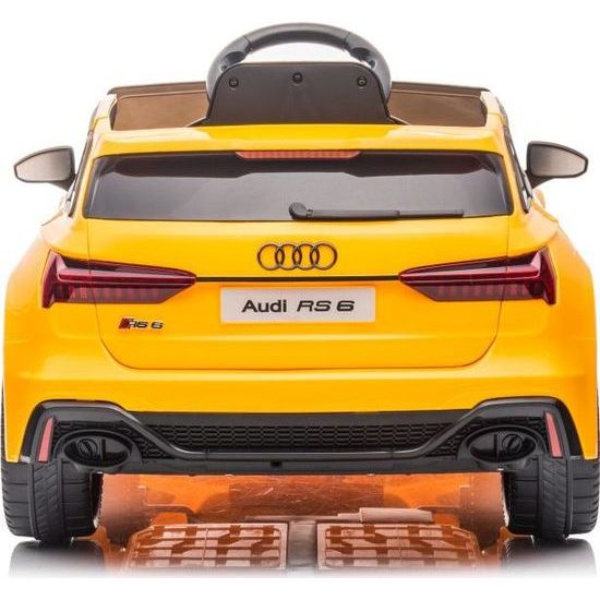 Elektrické auto Audi RS6, žlutá