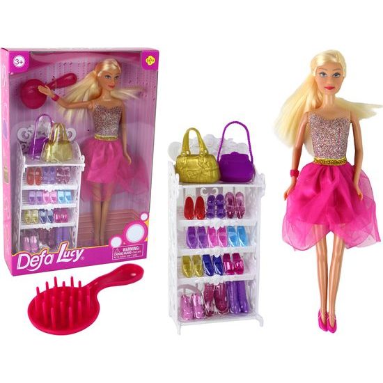 Panenka Lucy se sadou bot Pink