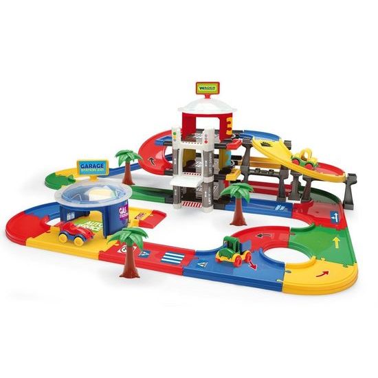 Wader Mega garáž s výtahem a dráhou 7,4 m