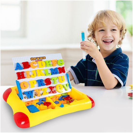 Magnetická tabulka s písmeny a číslicemi First Classroom II