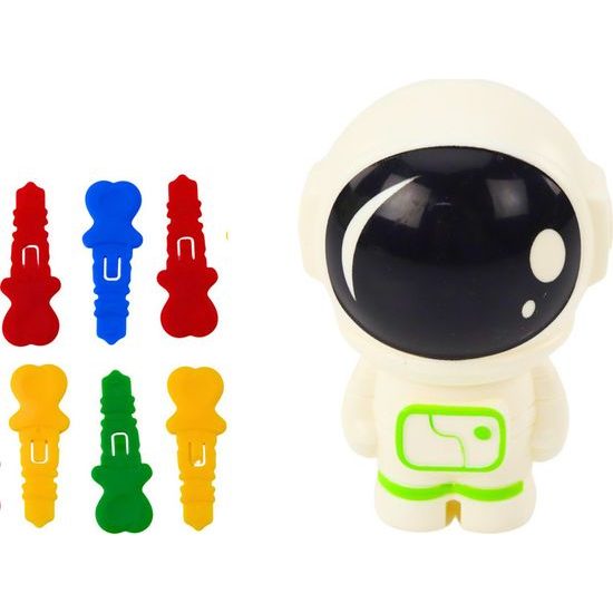 Arkádová hra Kosmonaut vyskakující z vesmírné rakety