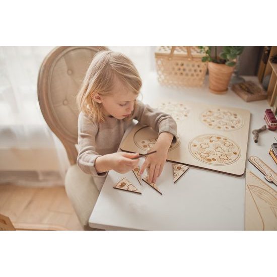 Pizza - zlomky - dřevěné edukativní puzzle