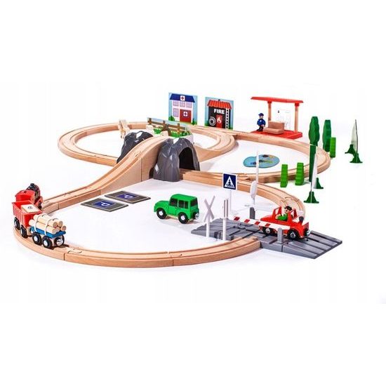 Doris dřevěná vláčkodráha na baterie 90 dílků