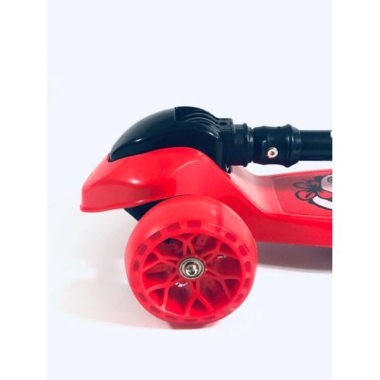 Majlo Toys dětská koloběžka červená Panda se svítícími koly