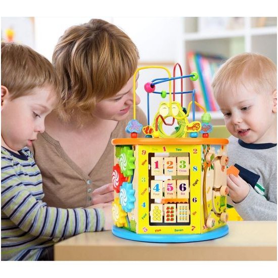 Dřevěná edukační kostka s labyrintem Activity Cube 8v1