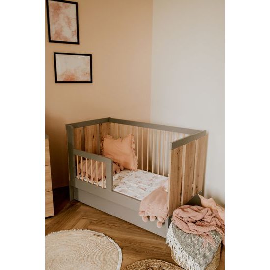 Dětská postýlka se zábranou Klups Pauline Dub/Grafit