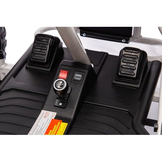 Elektrické autíčko Buggy A8812 24V černé