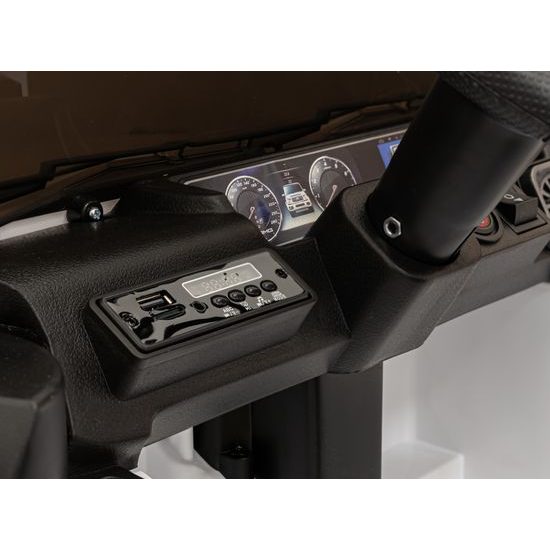 Dětské elektrické autíčko Mercedes AMG G63 bílé