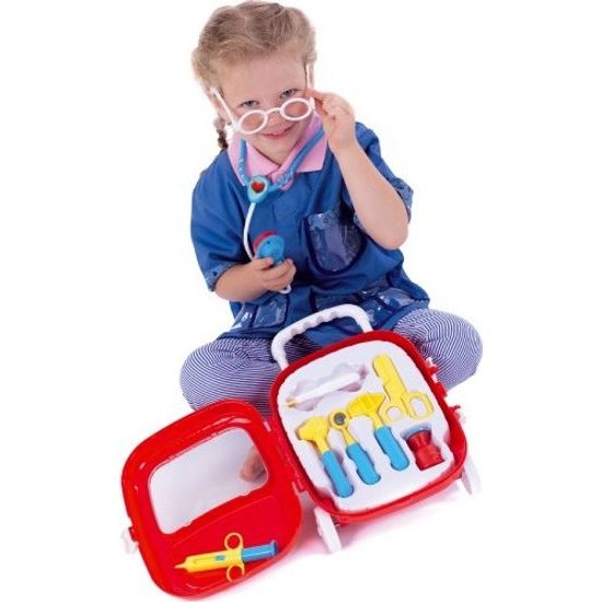 Sada doktor se stetoskopem na baterie v plastovém kufříku na kolečkách