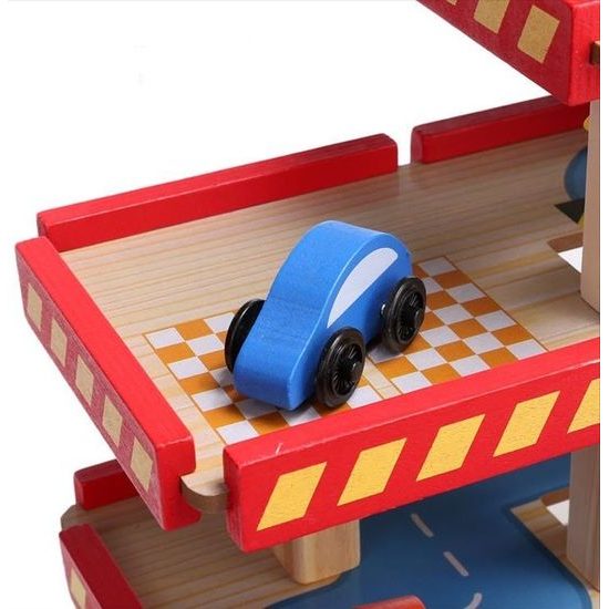 Ecotoys dřevěná garáž s výtahem, autíčky a helikoptérou