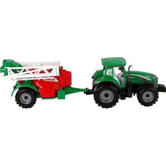 Zelený zemědělský traktor s červeným postřikovačem