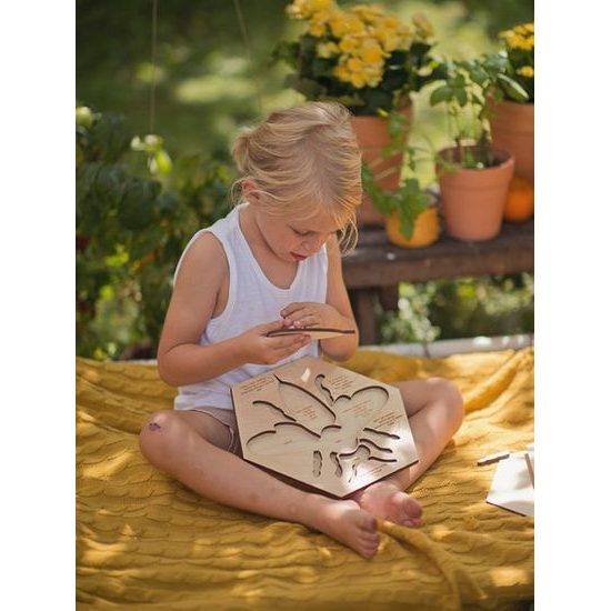 Včela edukativní puzzle - ČESKÁ VERZE