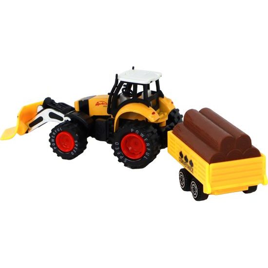 Traktor s přívěsem a kládami stromů