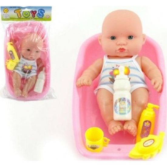 Miminko s doplňky ve vaničce