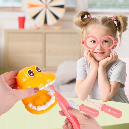 Dětský lékařský kufřík s příslušenstvím Malý zubař růžový