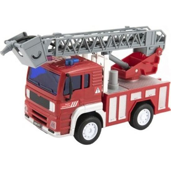 Auto hasiči stříkací vodu - na baterie