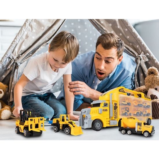 Nákladní auto se 6 stavebními kovovýmí stroji Metal Truck