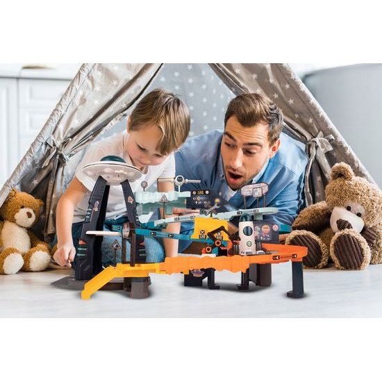 Kosmická stanice s dráhou, světly a zvuky Orbit Base