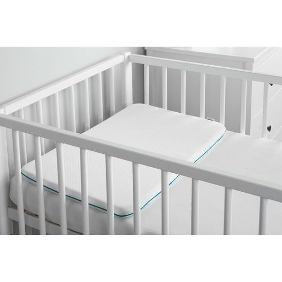 Polštář do postýlky Memory bílý
