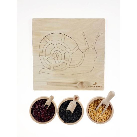 Montessori přesypávání - šnek- dřevěné edukativní puzzle