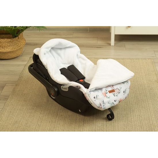 Zimní fusak do kočárku/ do autosedačky - srnky/bílá