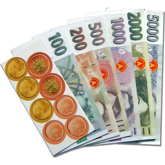České koruny peníze + mince do hry