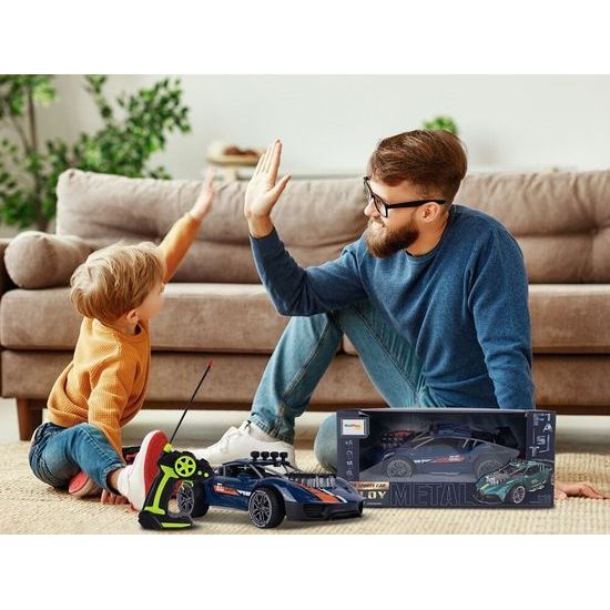 Závodní kovové auto na dálkové ovládání Fast Spirit 1:16