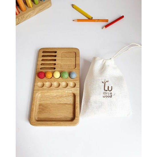 Deska s barevnými číslicemi 1-10