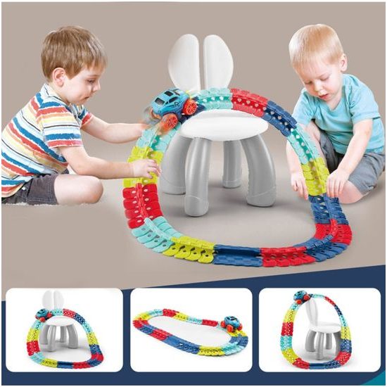 Elastická dráha s autíčkem na baterie 192 dílků Changeable Tracks