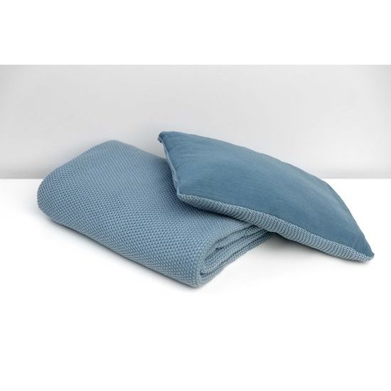 Pletená sada z mušelínu do postýlky a kočárku Sensillo modrá