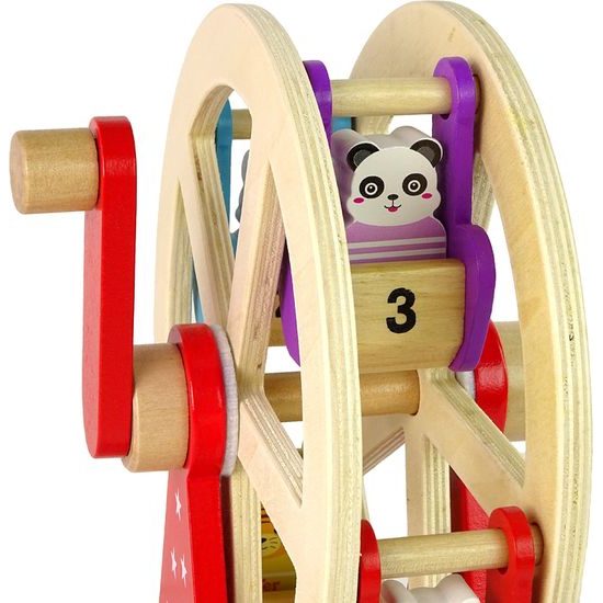 Dřevěné ruské kolo s figurkami zvířat