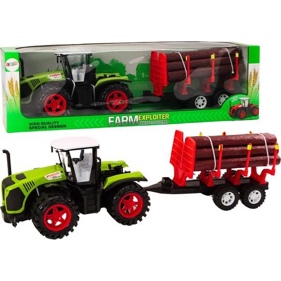 Zemědělský traktor s přívěsem na dřevěné klády