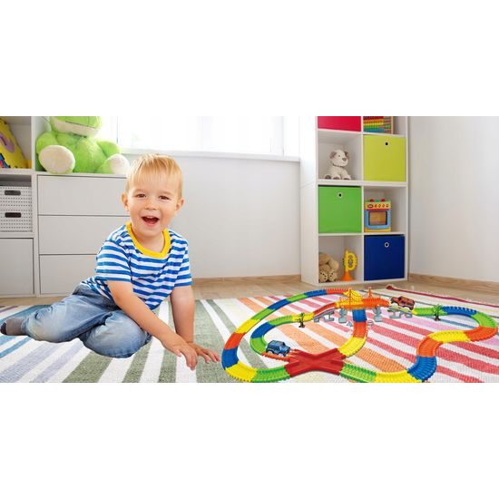 Svítící autodráha se 2 autíčky na baterie 360 dílků Glow Track