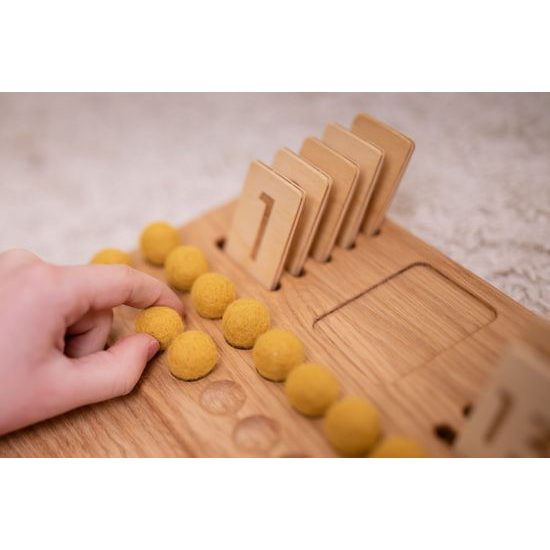 Doska s číslicami 1-20