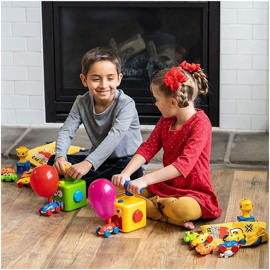 Odpaľovač autíčok s nafukovacími balónikmi Baloon Cars