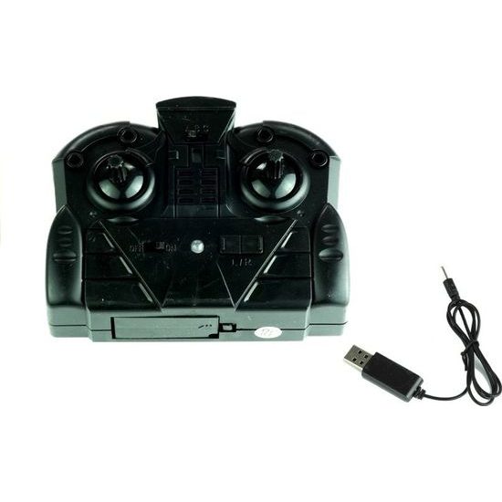 Velký černý pavouk na dálkové ovládání