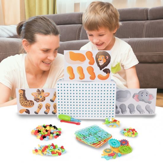 Konstrukční 3D stavebnice se zvířátky a šroubovákem Magic Panel 209 ks
