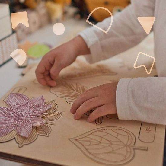 STROMY, LISTY A PLODY - edukatívne drevené puzzle 26x49 cm