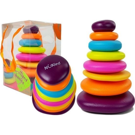 Pyramida z barevných kroužků