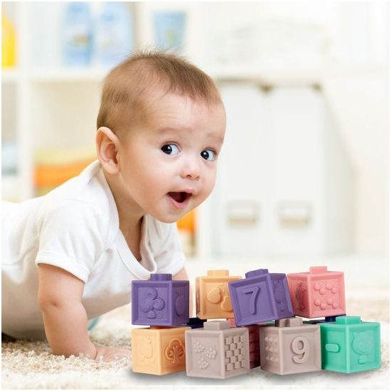 Senzorické kostky pro nejmenší Color Building Blocks 12 kusů