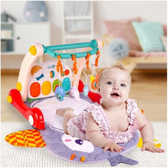 Chodítko 2v1 s hrací dekou a piankem Playmat Stroller