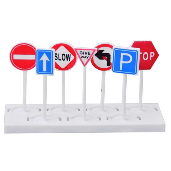 Parkovací garáž s výtahem na baterie, autíčky a hrací podložkou City Garage