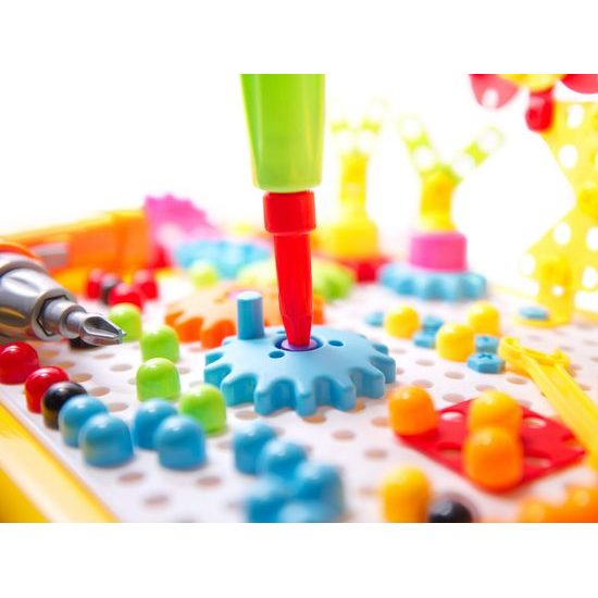 3D konstrukční stavebnice s vrtačkou na baterie, stolečkem a židličkou Magic Panel 296 ks