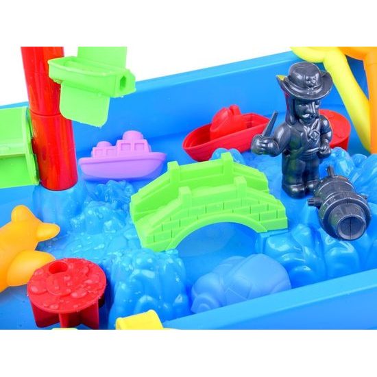 Majlo Toys hrací stoleček s pískovištěm Malý pirát