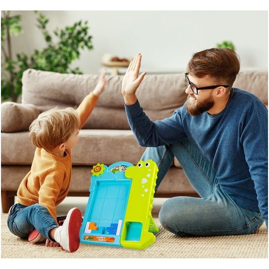 Dětská dovednostní hra Tetris s krokodýlem