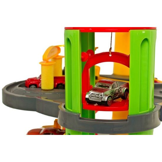 Doris 3 patrová garáž s výtahem, myčkou, na baterie