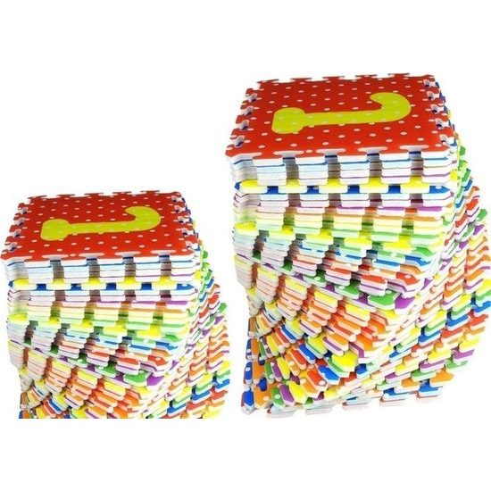 Pěnové puzzle s barevnými čísly a abecedou