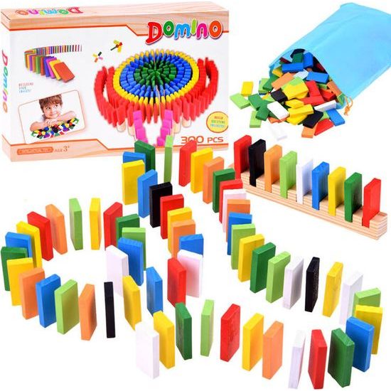 Dřevěné barevné kostky DOMINO 300 dílků