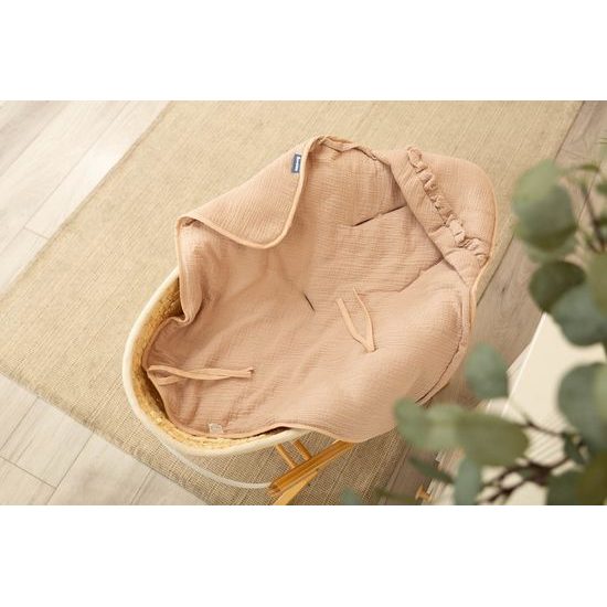 Mušelínová zavinovačka do autosedačky - béžová