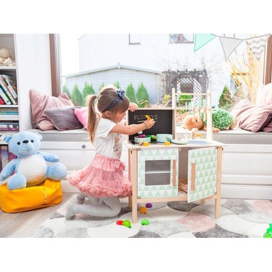 Ecotoys dětská dřevěná kuchyňka se zvuky, LED efekty a kreslící tabulí